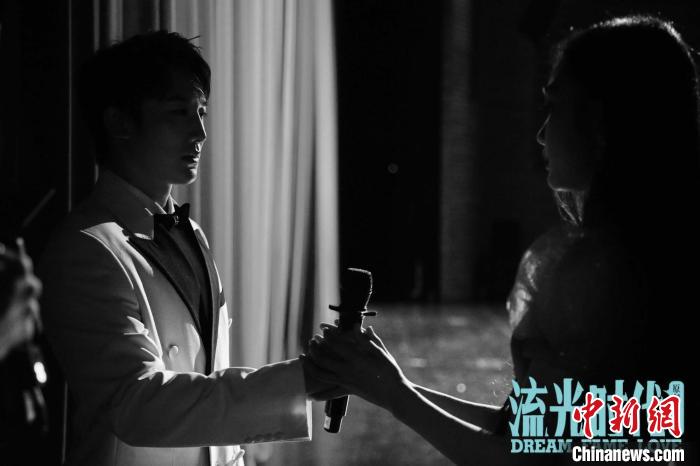 沉浸式音樂劇《流光時代》?！∩虾|方藝術中心供圖